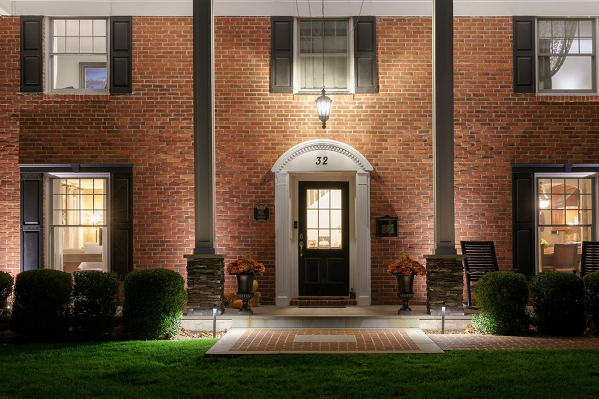 How to Choose the Best Outdoor Lighting Installer in Nassau County